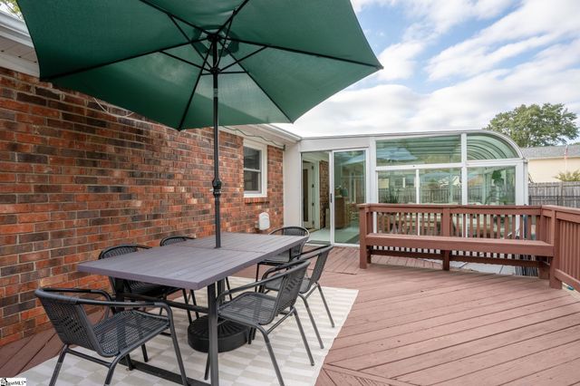 209 Governors Square, Greer, SC 29650