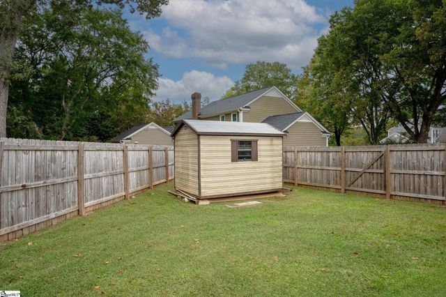 209 Governors Square, Greer, SC 29650