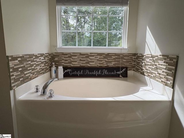 208 Catterick Way, Fountain Inn, SC 29644