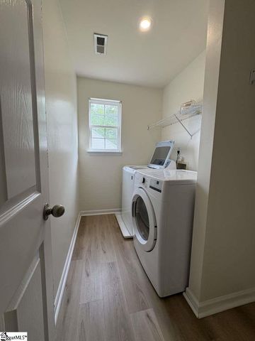208 Catterick Way, Fountain Inn, SC 29644