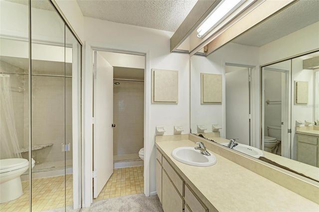 4863 VILLAGE GARDENS DRIVE 186, Sarasota, FL 34234