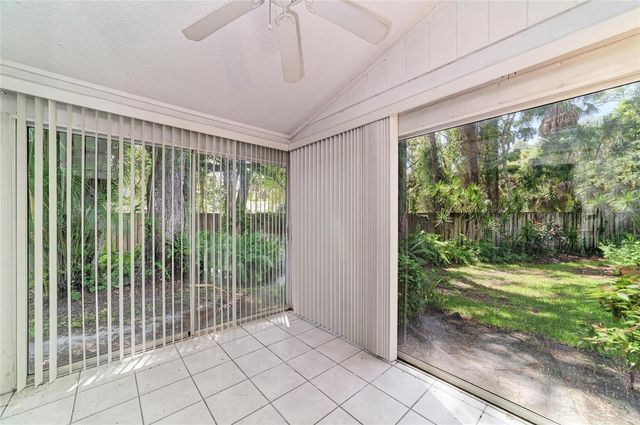 4863 VILLAGE GARDENS DRIVE 186, Sarasota, FL 34234
