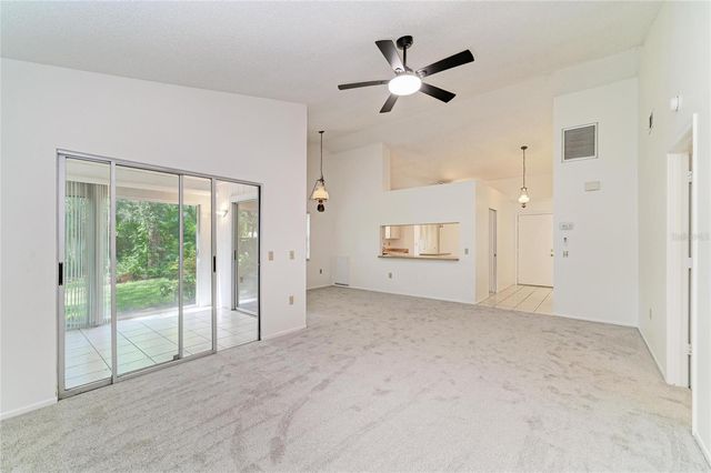 4863 VILLAGE GARDENS DRIVE 186, Sarasota, FL 34234