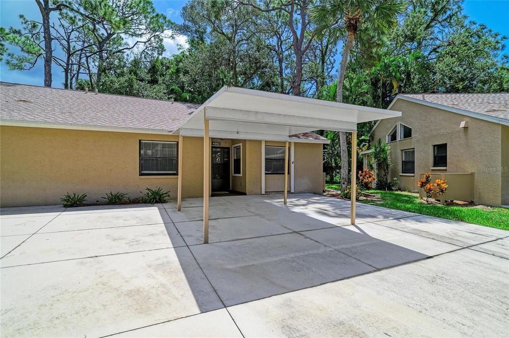 4863 VILLAGE GARDENS DRIVE 186, Sarasota, FL 34234