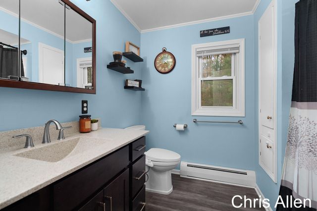 9047 Algoma Avenue Ne, Algoma Twp, MI 49341