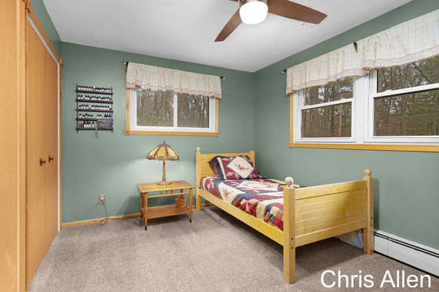 9047 Algoma Avenue Ne, Algoma Twp, MI 49341