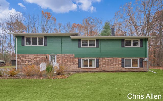 9047 Algoma Avenue Ne, Algoma Twp, MI 49341