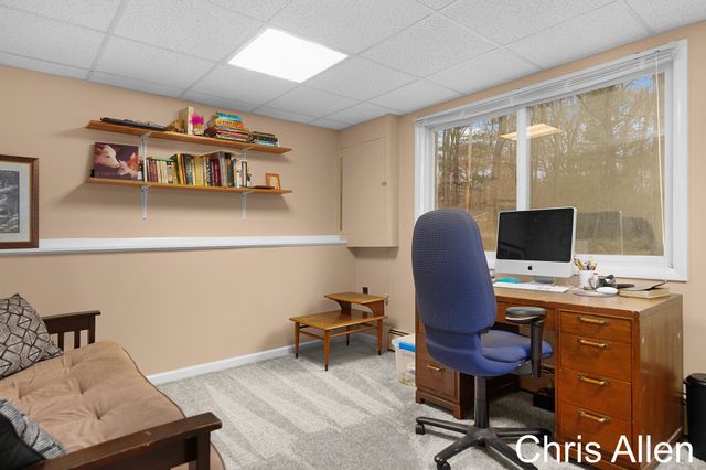 9047 Algoma Avenue Ne, Algoma Twp, MI 49341