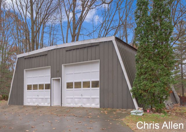 9047 Algoma Avenue Ne, Algoma Twp, MI 49341