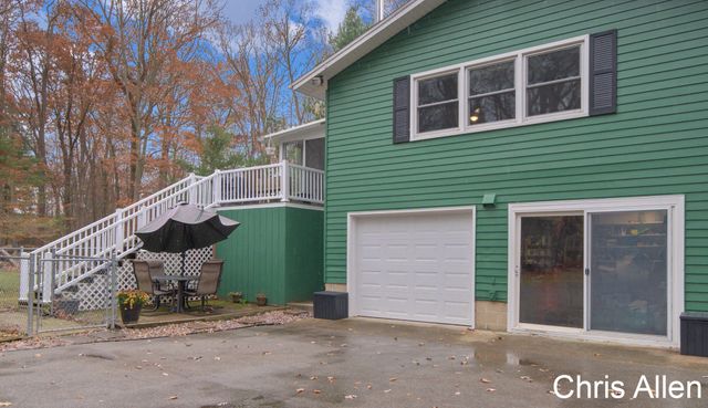 9047 Algoma Avenue Ne, Algoma Twp, MI 49341