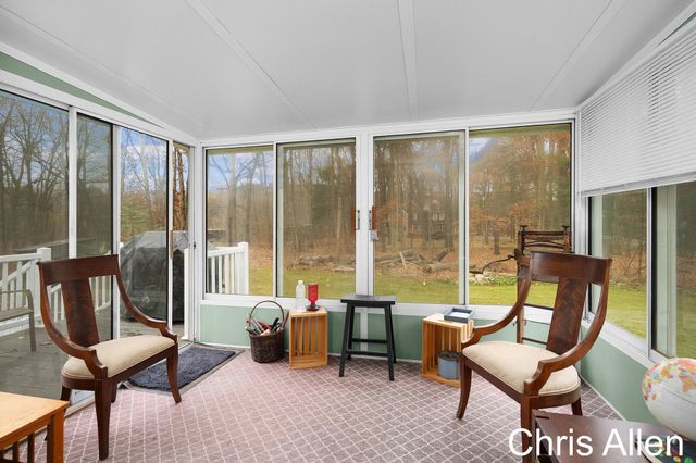 9047 Algoma Avenue Ne, Algoma Twp, MI 49341