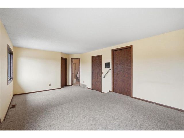 609 Pondhurst Drive, Amery, WI 54001