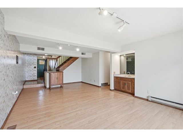 609 Pondhurst Drive, Amery, WI 54001