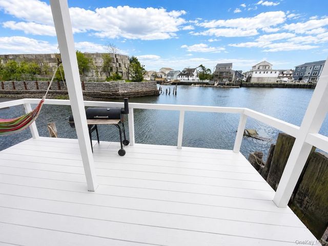 15531 Bayview Avenue, Rosedale, NY 11422