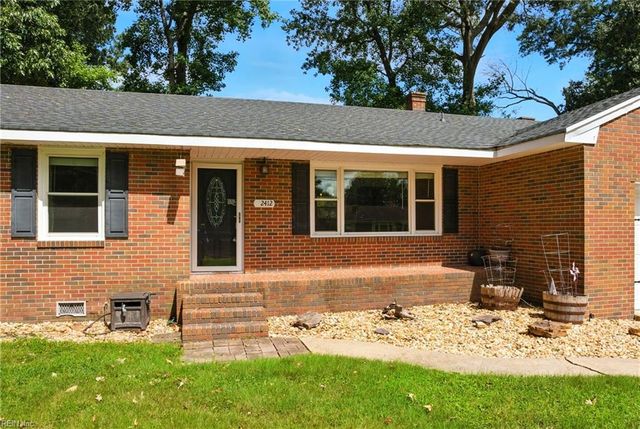 2412 Meiggs RD, Chesapeake, VA 23323
