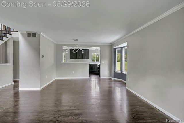 5729 Woodfield Parkway, Grand Blanc Charter Township, MI 48439