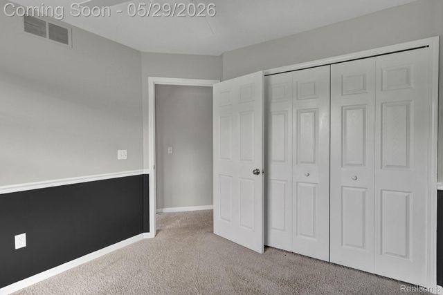 5729 Woodfield Parkway, Grand Blanc Charter Township, MI 48439