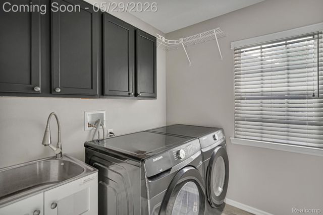 5729 Woodfield Parkway, Grand Blanc Charter Township, MI 48439