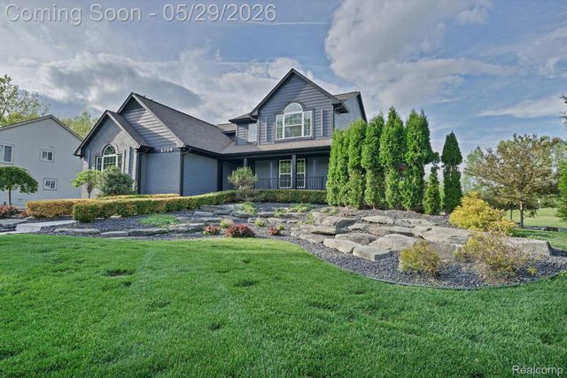 5729 Woodfield Parkway, Grand Blanc Charter Township, MI 48439