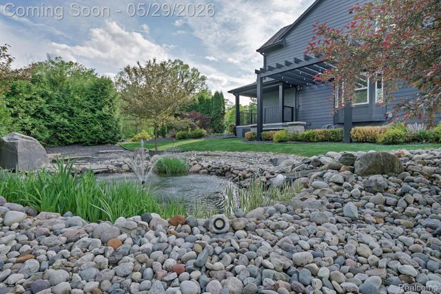 5729 Woodfield Parkway, Grand Blanc Charter Township, MI 48439