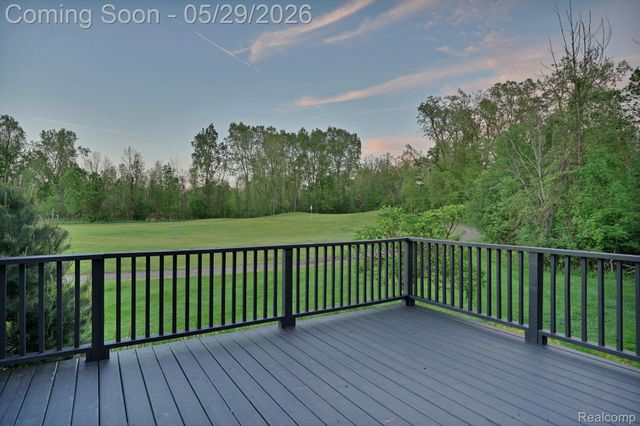 5729 Woodfield Parkway, Grand Blanc Charter Township, MI 48439