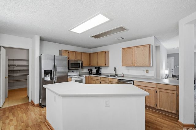 4967 Watering Trail Dr, San Antonio, TX 78247