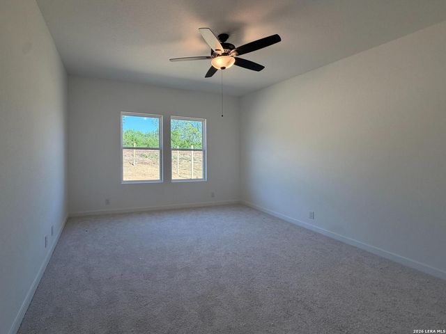 242 Brood Dr, Adkins, TX 78101