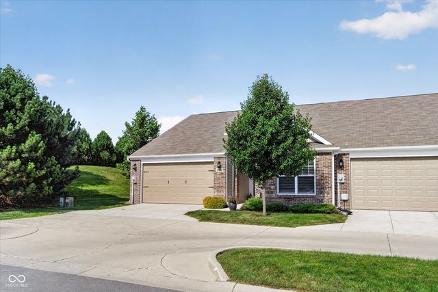 16152 Lakeville Crossing, Westfield, IN 46074