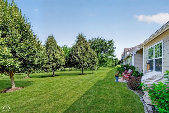16152 Lakeville Crossing, Westfield, IN 46074