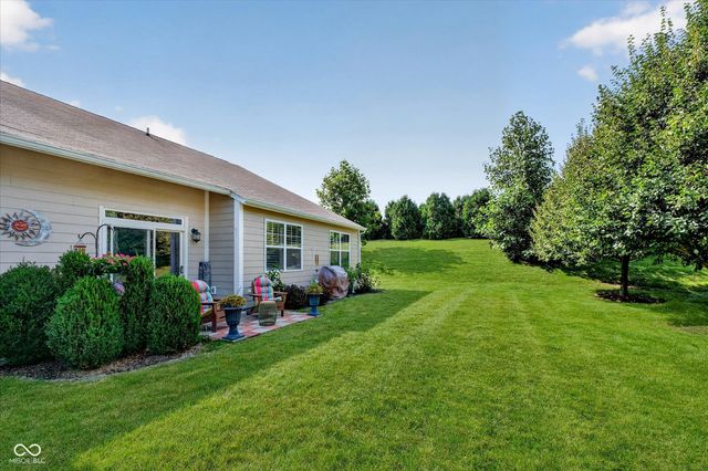 16152 Lakeville Crossing, Westfield, IN 46074