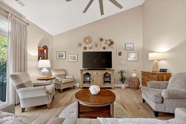 16152 Lakeville Crossing, Westfield, IN 46074