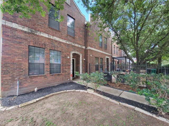 1414 Emancipation Avenue A, Houston, TX 77003