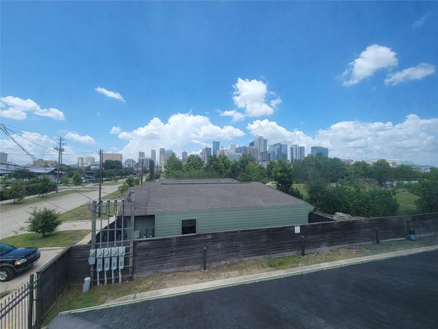 1414 Emancipation Avenue A, Houston, TX 77003