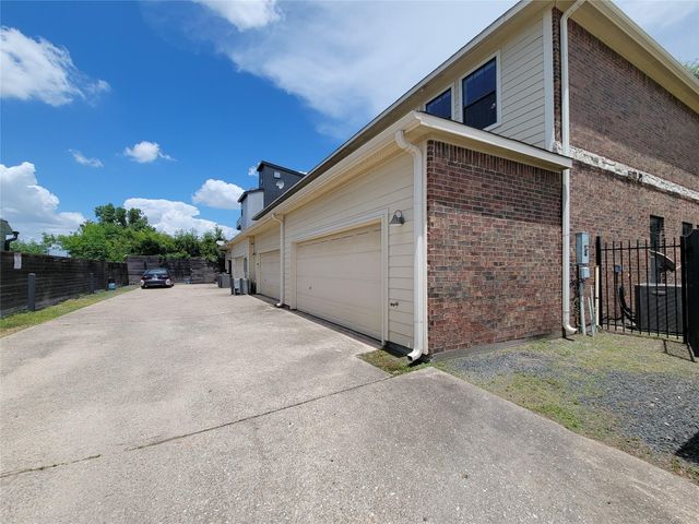 1414 Emancipation Avenue A, Houston, TX 77003