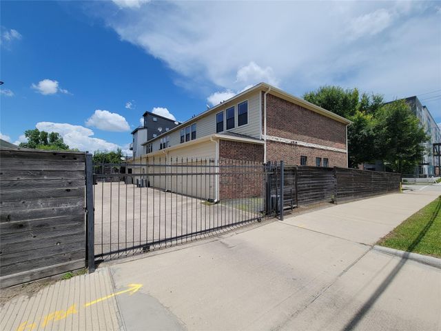 1414 Emancipation Avenue A, Houston, TX 77003