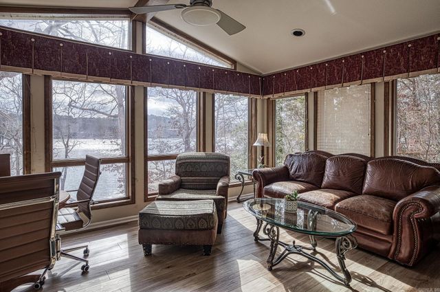 16 Baeza Way, Hot Springs Village, AR 71909