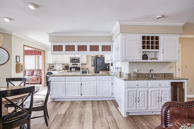 16 Baeza Way, Hot Springs Village, AR 71909