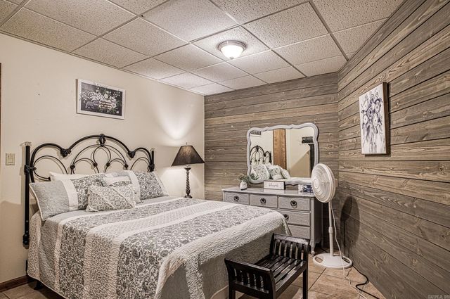 16 Baeza Way, Hot Springs Village, AR 71909