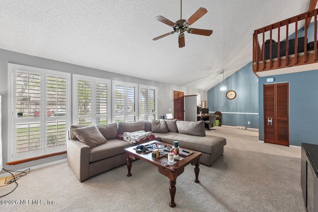 11418 BEACON Drive, Jacksonville, FL 32225