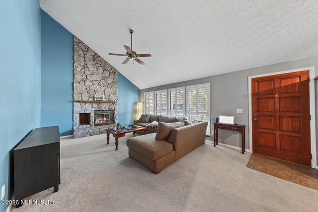 11418 BEACON Drive, Jacksonville, FL 32225