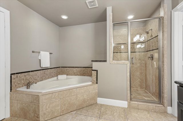 4007 Brownstone Court, Dallas, TX 75204