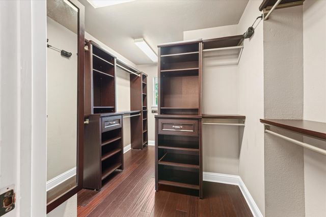 4007 Brownstone Court, Dallas, TX 75204