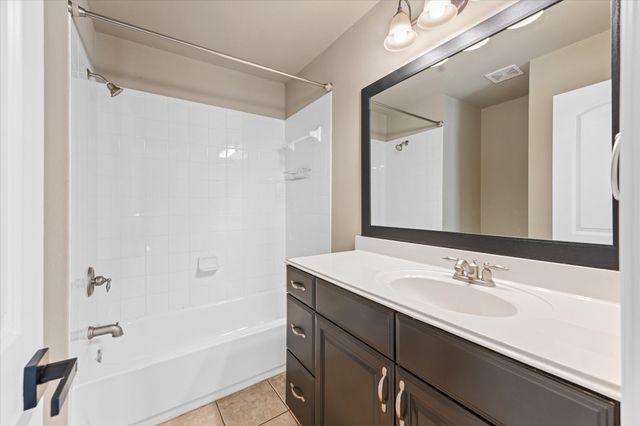 4007 Brownstone Court, Dallas, TX 75204