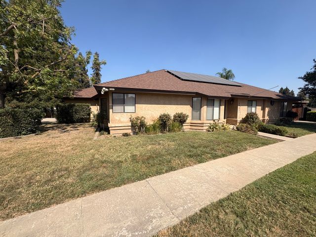 1502 E Buena Vista Avenue, Visalia, CA 93292