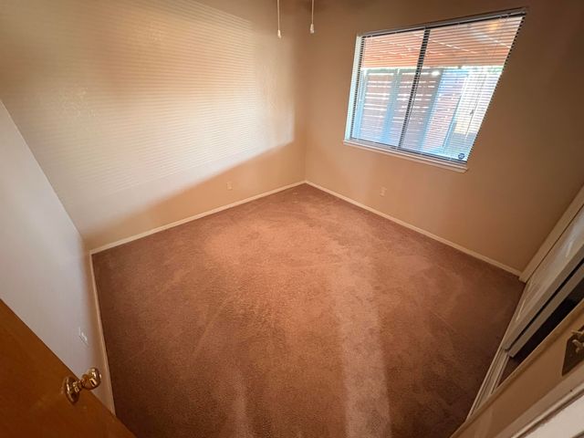 1502 E Buena Vista Avenue, Visalia, CA 93292