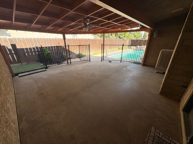 1502 E Buena Vista Avenue, Visalia, CA 93292
