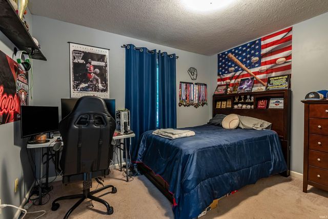 329 W White Pine Court, Bloomington, IN 47403