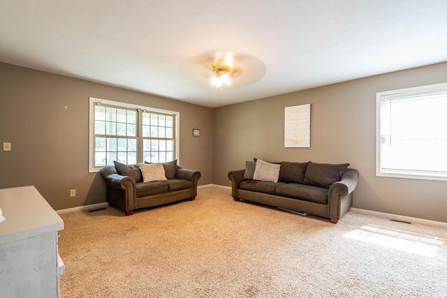 329 W White Pine Court, Bloomington, IN 47403