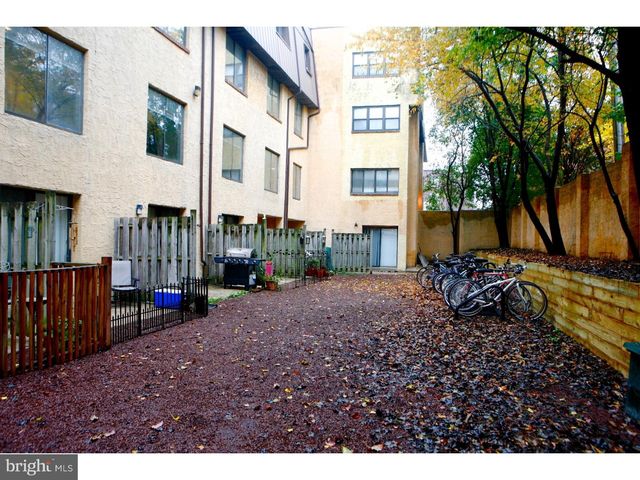 2031 South St Apt 200, Philadelphia, PA 19146