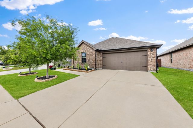 1111 Baldwin Lane, Ennis, TX 75119